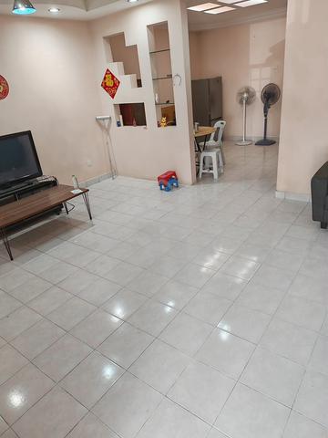 Double Storey Nusa Bestari / Bukit Indah / Near Tuas / Renovated 1