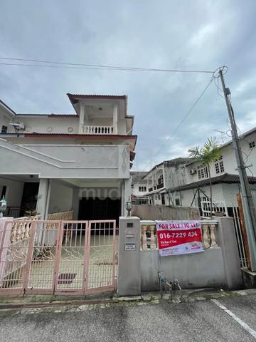 FREEHOLD Corner 1.5 Storey GF TownHouse Ujong Pasir Straits Court 1