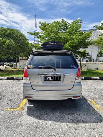 2010 Toyota INNOVA 2.0 G FACELIFT (A) - 4