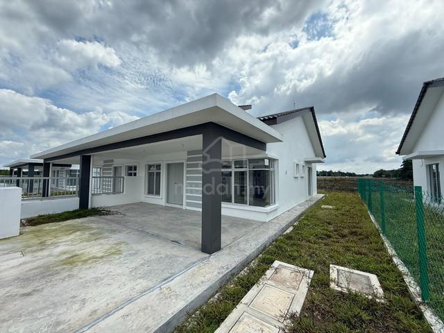 SEMI-D Jalan Kebun dekat Kota kemuning & Bdr Rimbayu 1