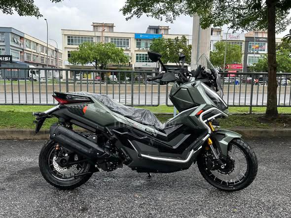 New Zontes 368G 368 V2 Scooter - photo 2 of 3