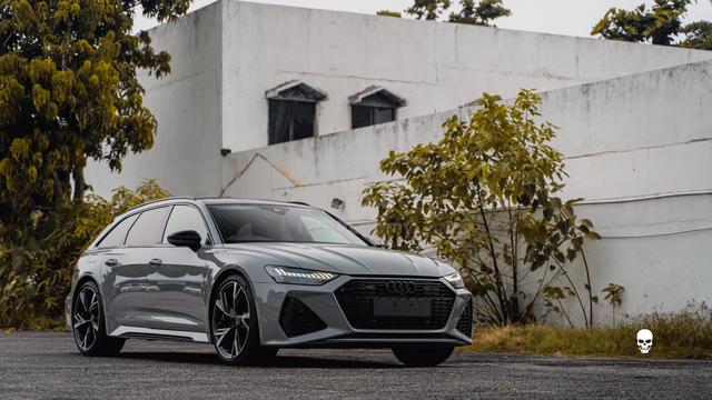 2021 Audi RS6 AVANT TFSI 4.0L CARBON - 2