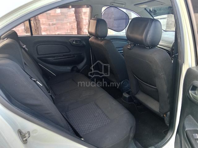 Proton saga vvt 1.3 Auto Full spec - 4