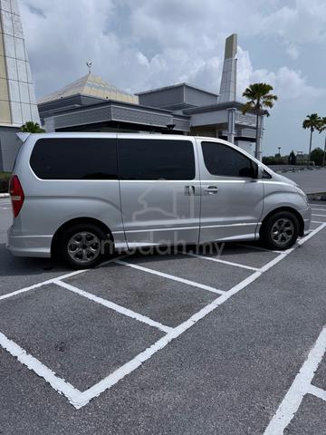 2010 Hyundai GRAND STAREX 2.5 ROYALE (A) - 2
