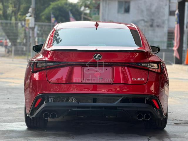 Lexus 2025 IS300 2.0 F-SPORT MODE BLACK IV (A) - 5