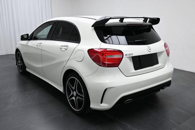2015 Mercedes Benz A180 AMG 1.6 (A) TIPTOP - 4