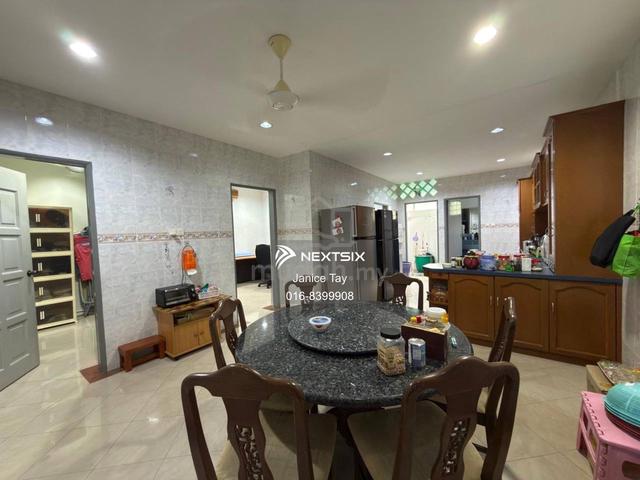 Taman Kingfisher Double Storey Terrace House 1