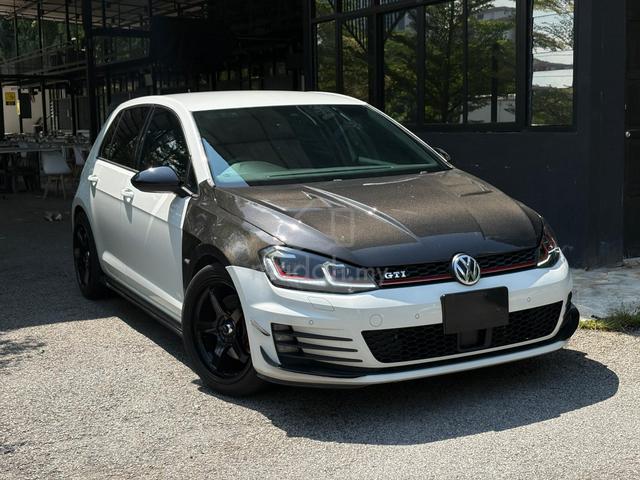 2017 Volkswagen GOLF 2.0 GTi (A) - 1