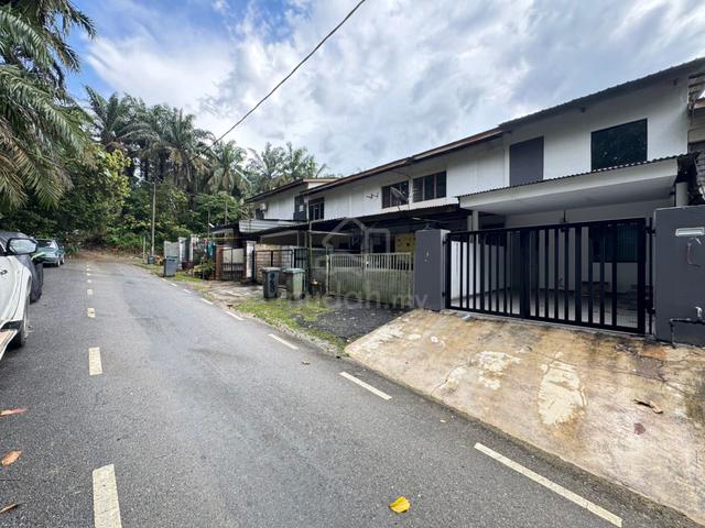 Double Storey Jalan Makmur Taman Makmur Kulai UNBLOCKED VIEW FULL RENO 2