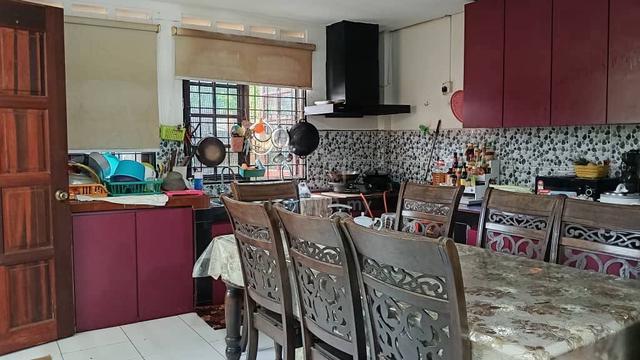 Samarindah 2 Tingkat Tengah, Jln Muara Tuang 1