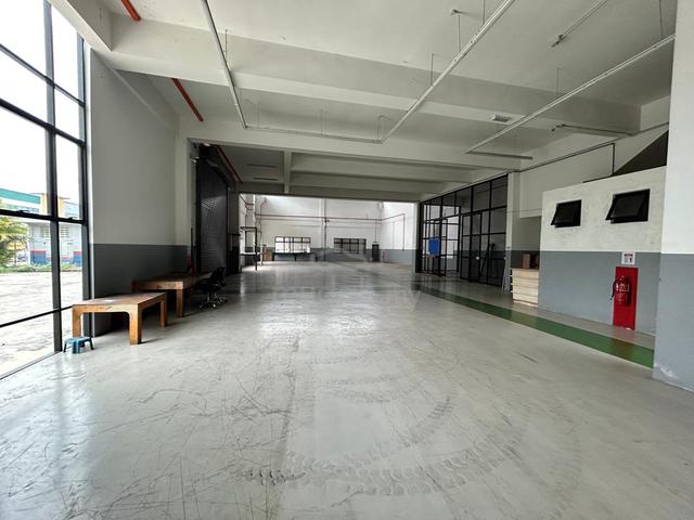 Johor Bahru Gelang Patah 1.5 Storey Semi-D factory(corner) for rent 1