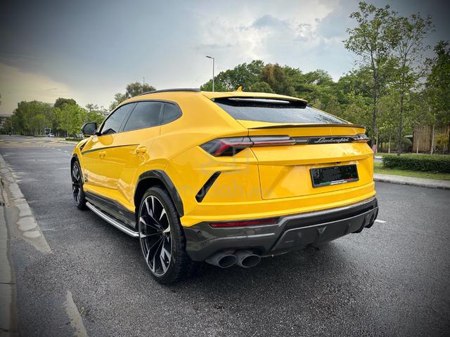 LOCAL TOP SPEC 2019 Lamborghini URUS 4.0 - 4 SEAT - 3