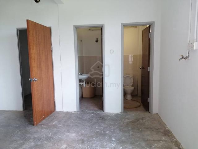 Kepong Metro Perdana First floor shop/office NEAR MRT, AEON 4