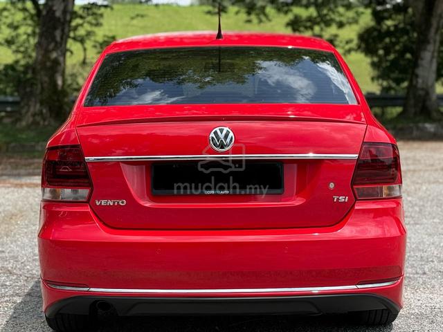 2016 Volkswagen VENTO 1.2 TSI HIGHLINE (A) - 4