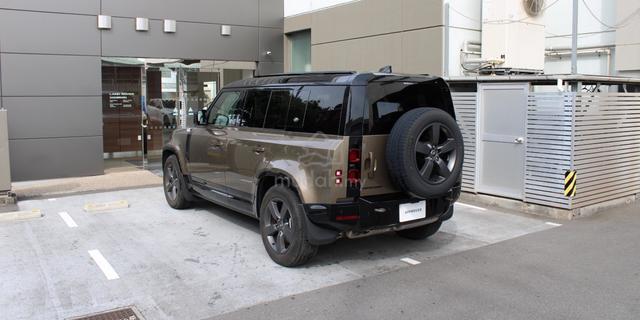 2022 Land Rover DEFENDER 3.0 110X-DYNAMIC HSE - 2