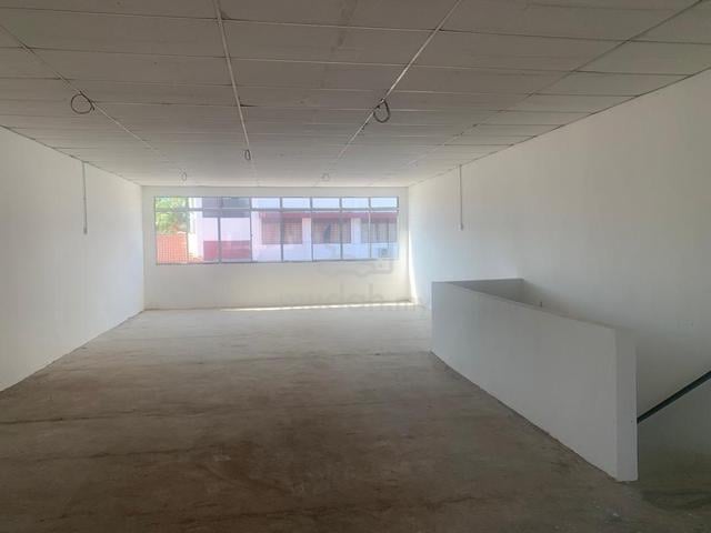 Shop lot for rent, 1st floor, Jalan Putra D, Pusat Perniagaan Putra 1