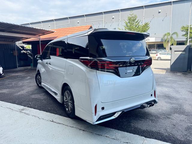 2024 Toyota ALPHARD 2.5 Z Bodykit Sunroof - 4