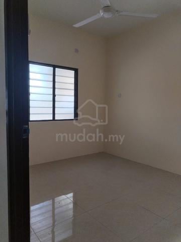 Simee Taman Star Single Storey House Newly refurbished house For Rent 4