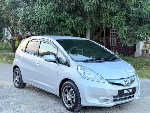 2014 Honda JAZZ 1.3 HYBRID FACELIFT (A) - 1