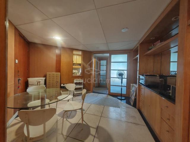 The Straits View Condominium @ Permas Jaya 3bed3bath 1