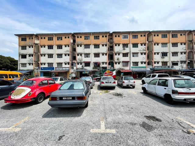 Flat Taman Harmoni 1