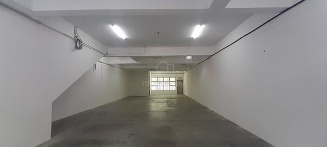 Ground Floor Shop at Putra Heights (Easy Parking) 1