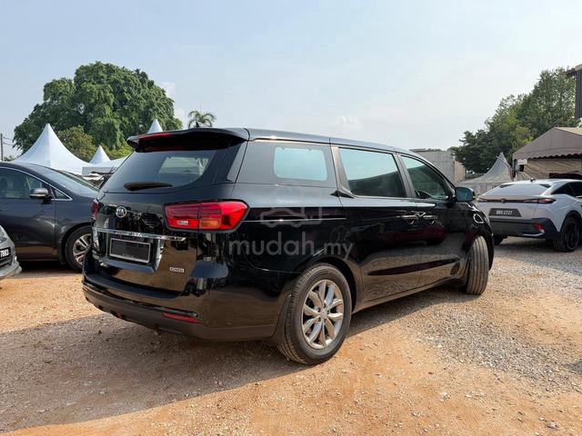 2019 Kia GRAND CARNIVAL 2.2 D 8 seater TipTop - 4