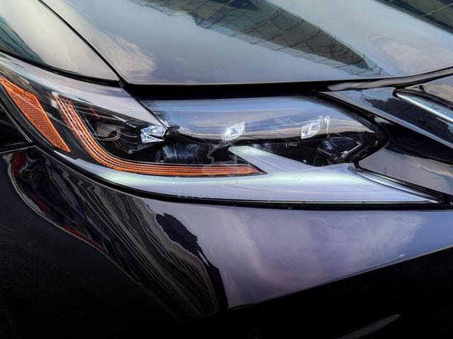 ONE OWNER ORI MILEAGE 2014 Lexus ES250 2.5 LUXURY - 4