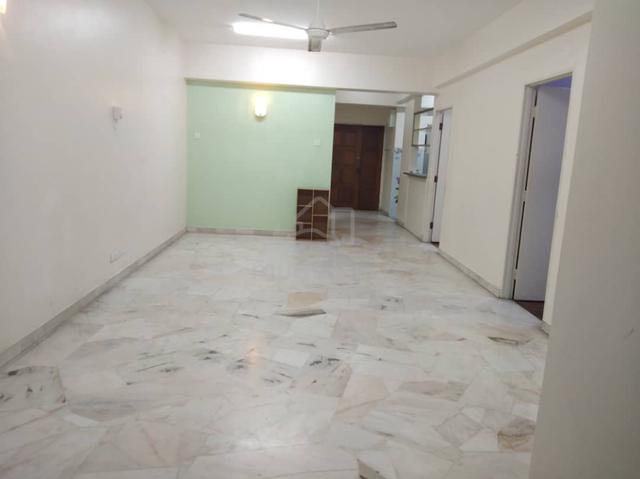 La Villas Condominium 1