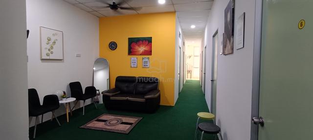 Bilik sewa mount Austin bertingkap utk Lelaki melayu islam.single room 1
