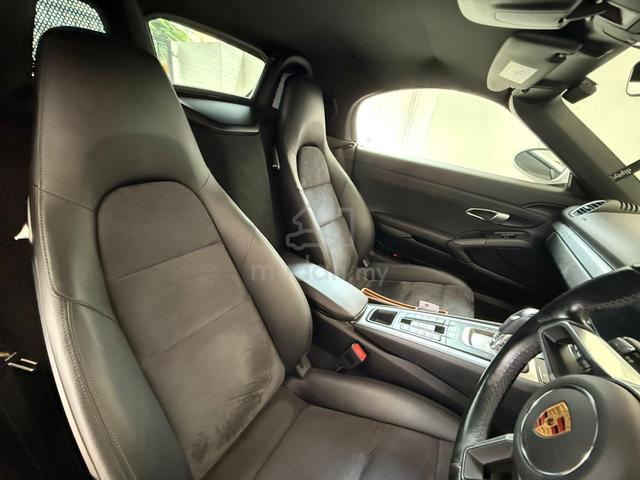 2021 Porsche 718 2.0 BOXSTER - (A) - 3