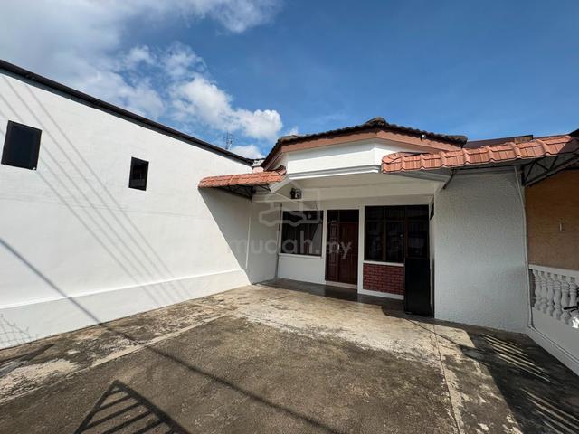 Single Storey Jalan Rumbia Taman Daya ｜ New Paint｜3Rooms 1