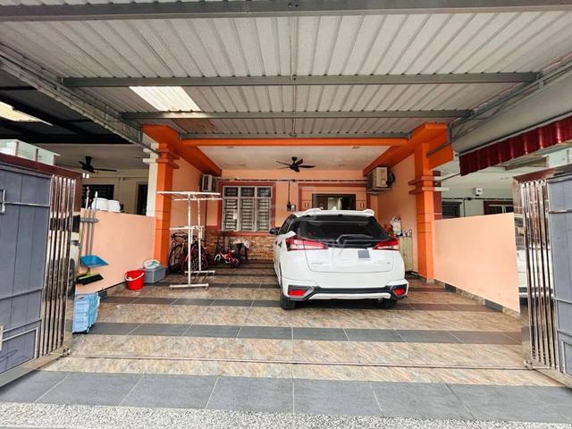 [Renovated] Single Storey Jalan Rajawali Bandar Putra Kulai 1