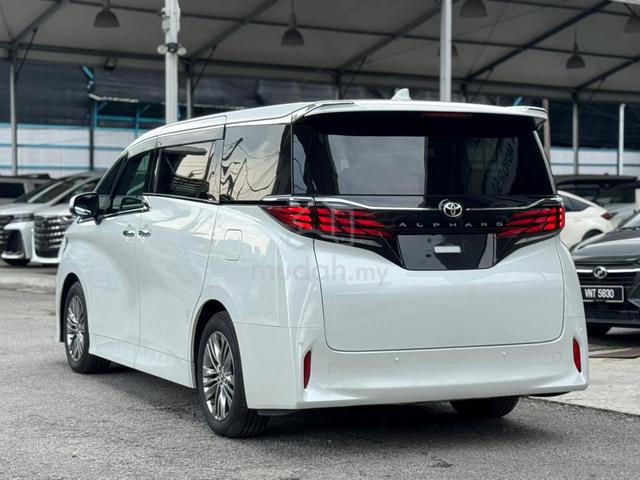 2024 Toyota ALPHARD 2.5 Z SUNROOF 4 CAM BSM - 2