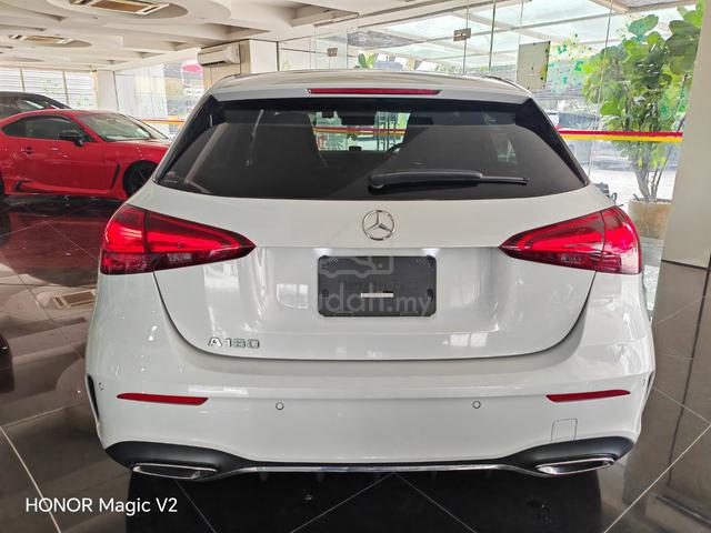 2024 Mercedes Benz A180 AMG NEW FACELIFT JPN SPEC - 4
