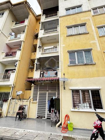 Pangsapuri Seri Jati (Puchong Hartamas) 1