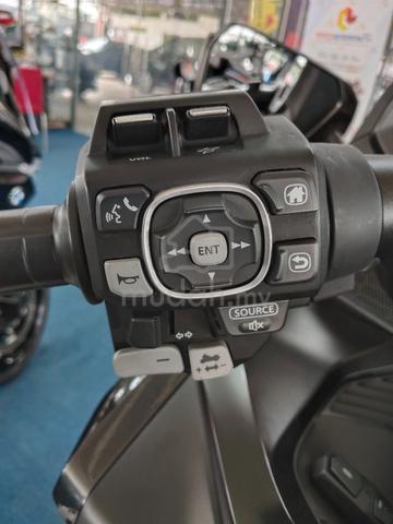 Unreg HONDA GOLDWING tour dct - photo 6 of 7