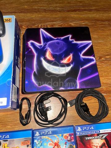 PlayStation4 - photo 4 of 6