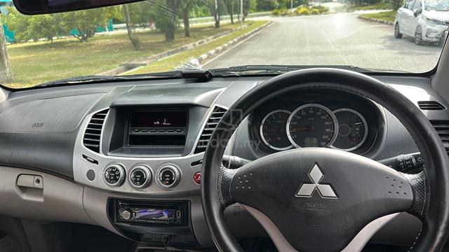 2012 Mitsubishi TRITON 2.5 VGT (A) - 5