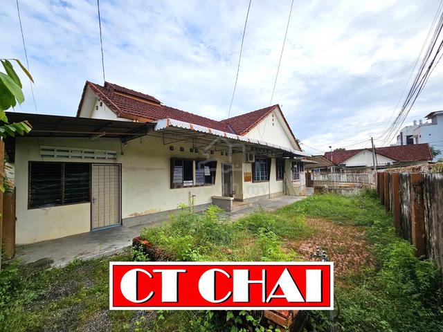 1-STY CORNER SEMI-D 4,100sqft PULAU TIKUS TAMAN AIR RAJAH, AYER 1