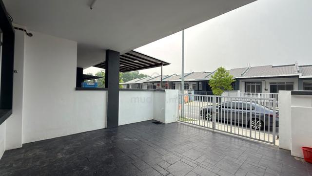 Single Storey Intermediate House Rimbun Aman Jln Labu Ainsdale Seremb 1