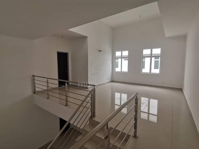 Taman Mutiara Mas (3 storey semi d) 3