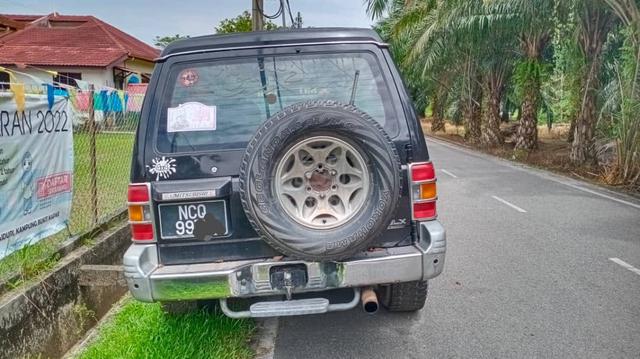 1999 Mitsubishi PAJERO 2.8 (A) - 3