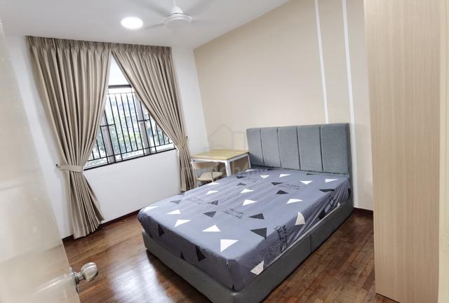 Medium Female Room For Rent @ Green Avenue Condo, Bukit Jalil 1