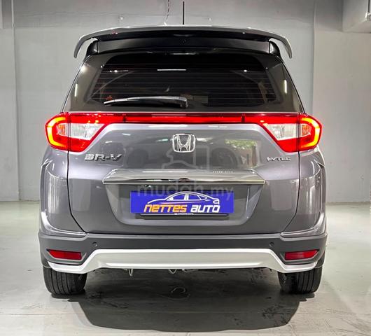 2017 Honda BR-V 1.5 V SUV / 7 Seater / Reverse cam - 4