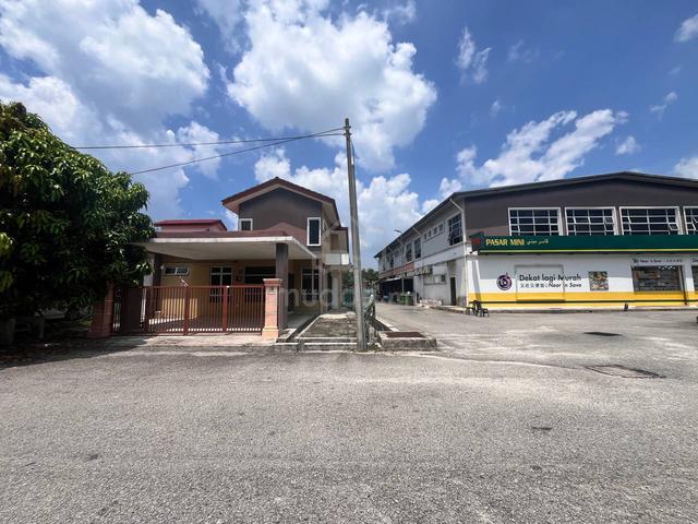 Cornerlot teres setingkat ubai perdana pekan(sebelah 99 Speedmart) 1