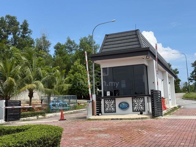 Bayu Lakehomes Just Opposite Starffield Golf Club 15Km to Eco Majestic 1