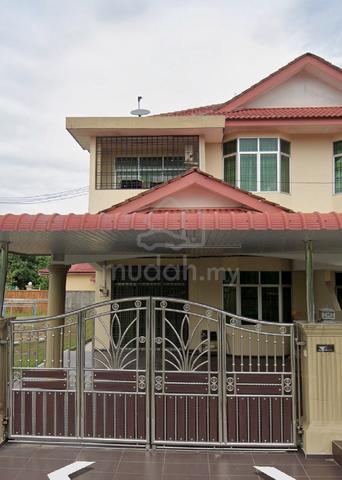 Corner/End Lot Double Storey Luxury Type House To Sell 1