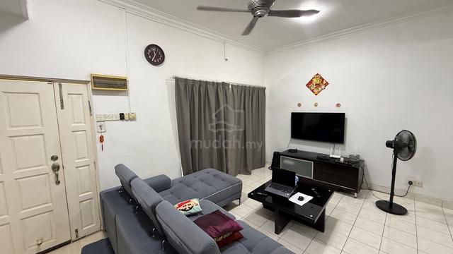 Freehold Double Storey At Taman Juara Jaya, Balakong, Seri Kembangan 1