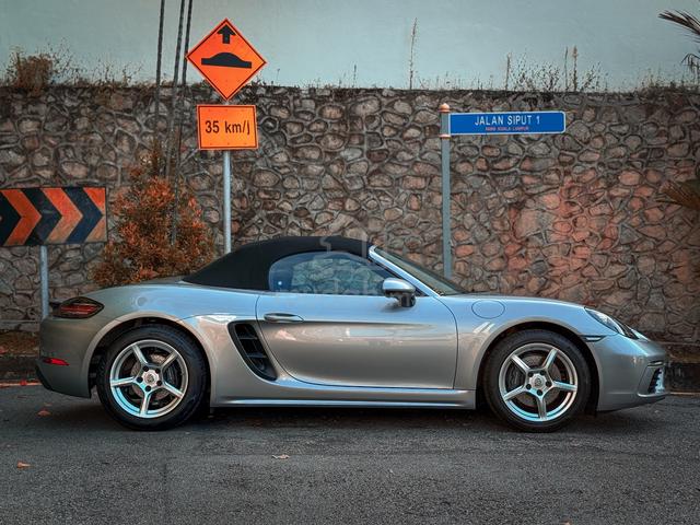 GT SILVER R.CAM JAPAN 2022 Porsche BOXSTER 718 2.0 - 1